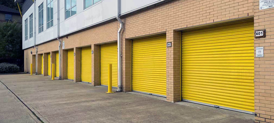 External lockups in Ilford | Drive-up lockups | Big Yellow