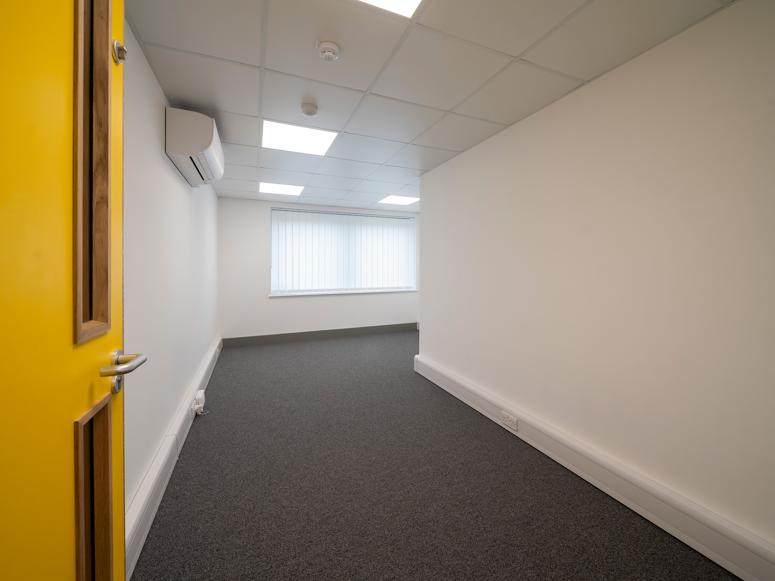 slough-farnham-road-14